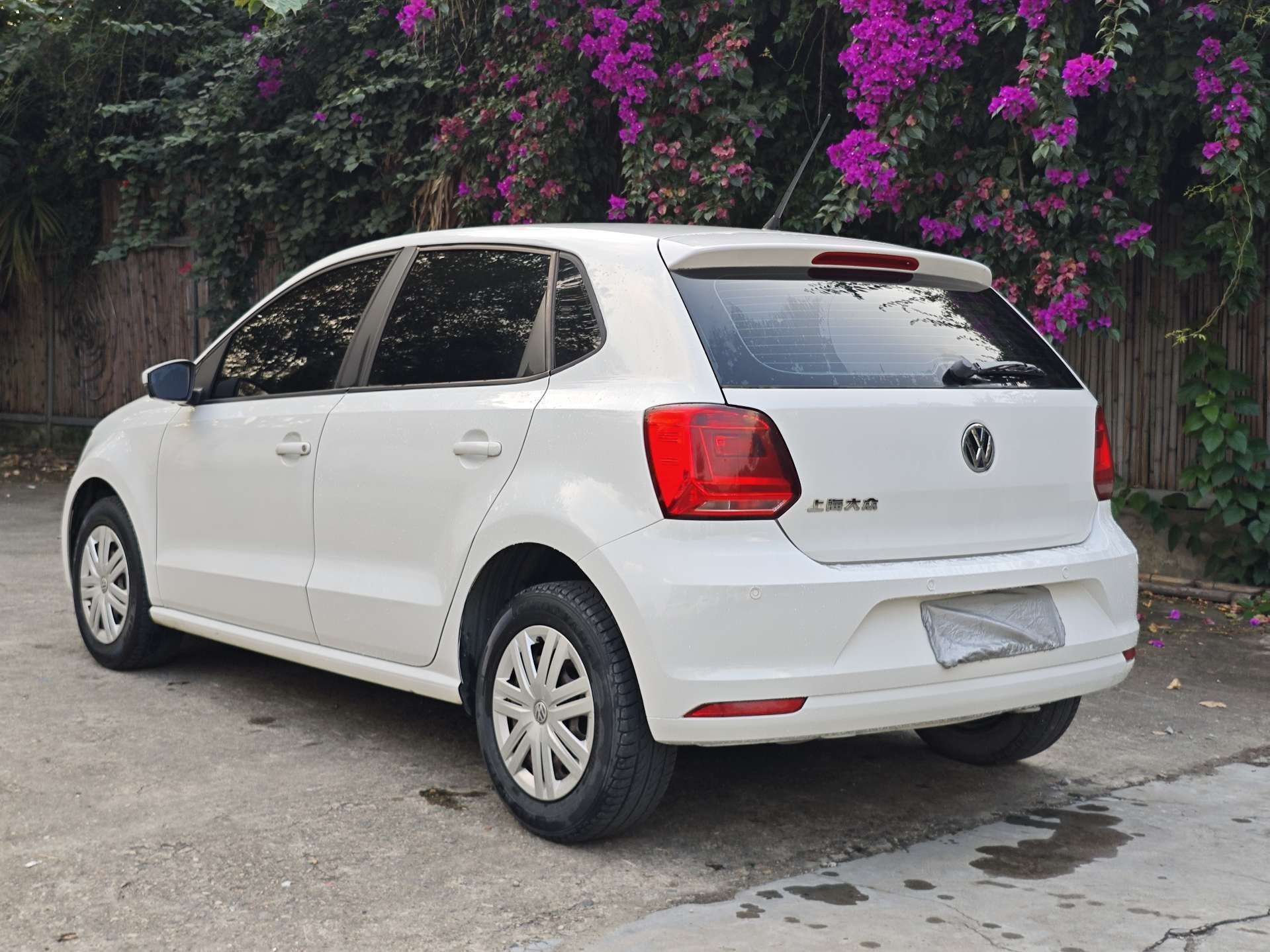 Volkswagen Polo 2015 #6 Volkswagen Polo 2015 car image #6