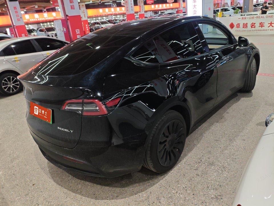Tesla Model Y 2021 #3 Tesla Model Y 2021 car image #3