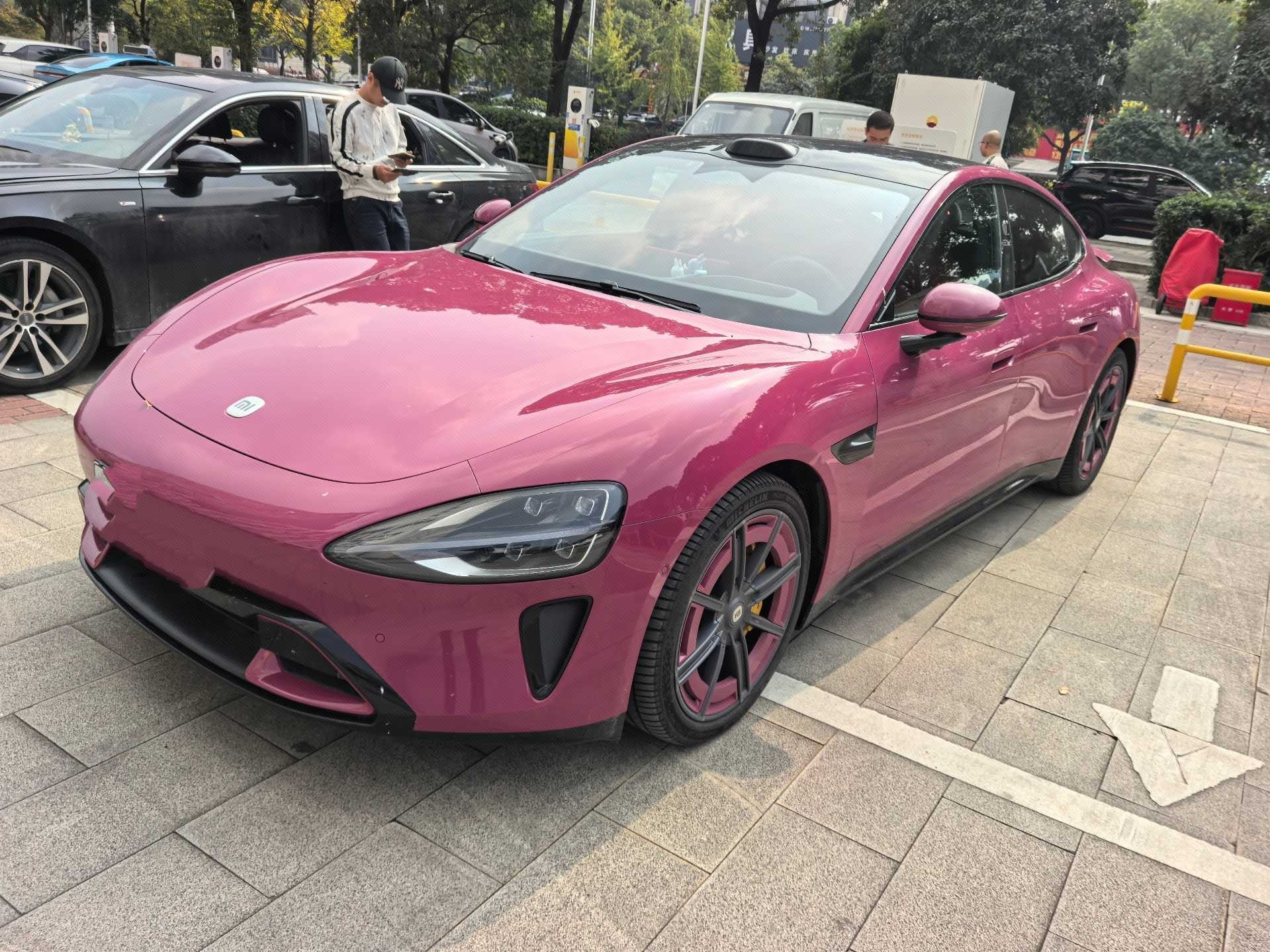 MI SU7 2025 car image 