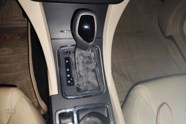 GEELY Emgrand 2018 #16 GEELY Emgrand 2018 car image #16