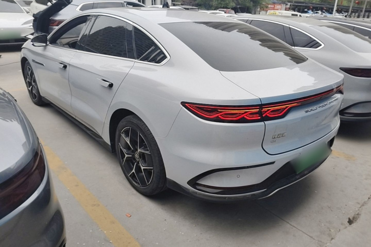 BYD Han 2024 #7 BYD Han 2024 car image #7