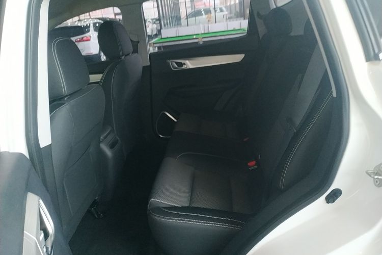 GEELY Vision X6 2020 car image #17