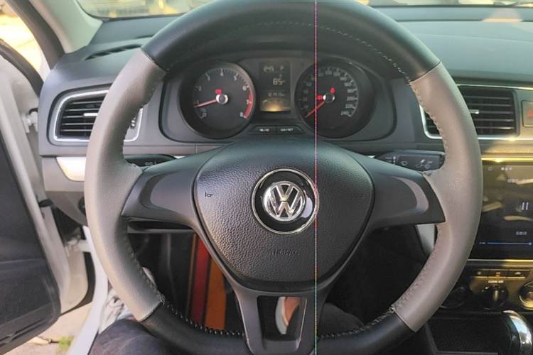 Volkswagen Lavida 2019 #11 Volkswagen Lavida 2019 car image #11