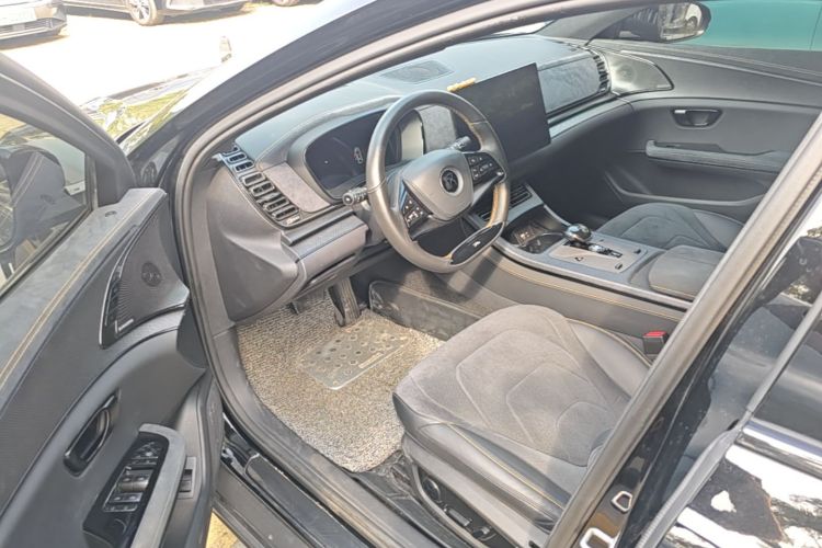BYD Han 2023 imagem de carro #16