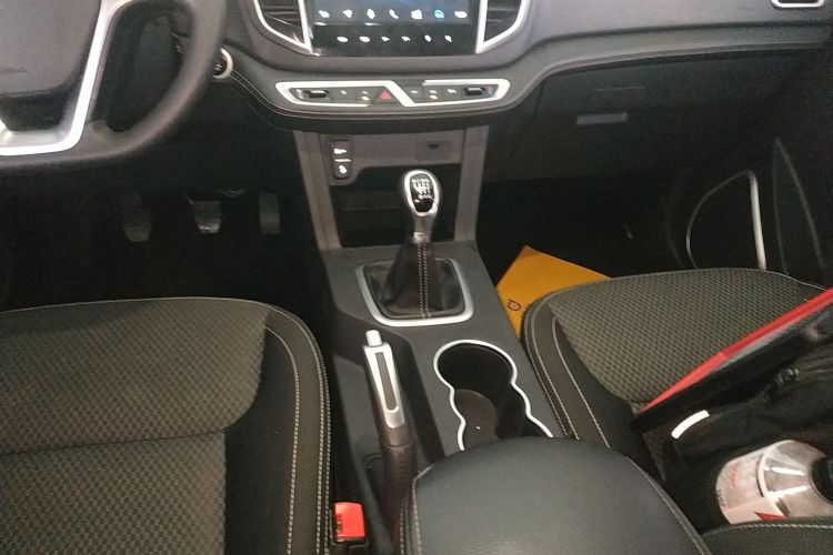 GEELY Vision X6 2020 car image #14