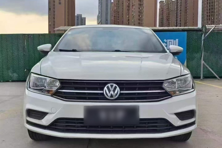 Volkswagen Bora 2017 car image #7