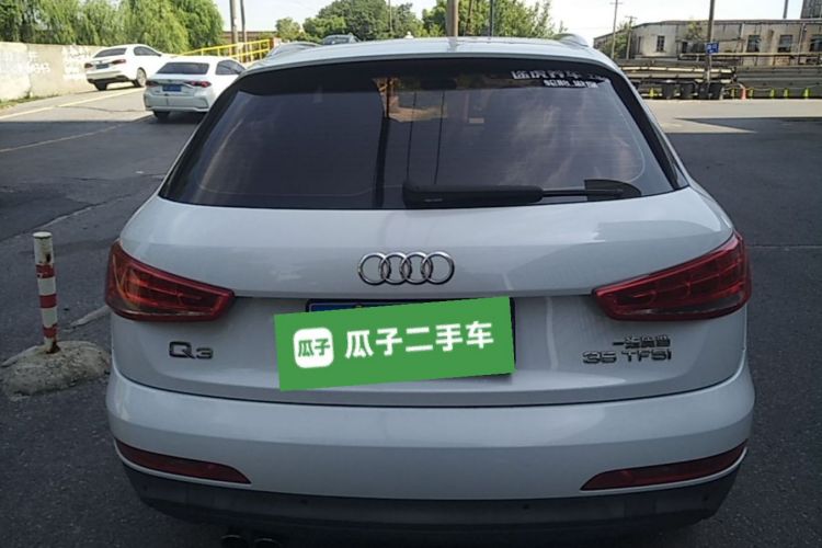 Audi Q3 2015 immagine di auto #6