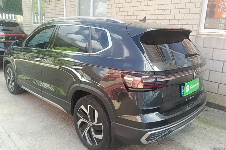 Volkswagen Tharu 2024 car image #5