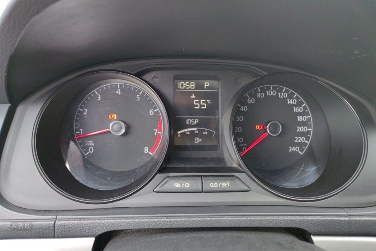 Volkswagen Lavida 2019 car image #13