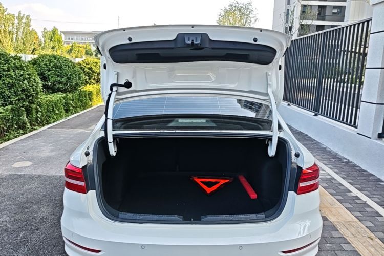 Volkswagen Lavida 2020 #19 Volkswagen Lavida 2020 car image #19