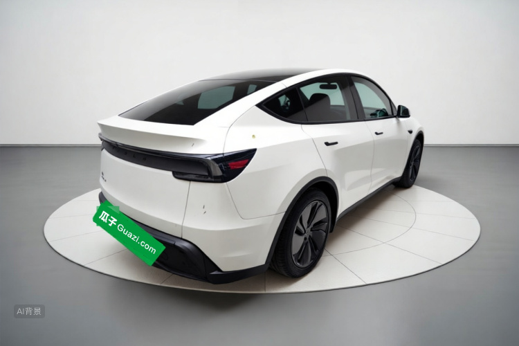 Tesla Model Y 2025 #5 Tesla Model Y 2025 car image #5