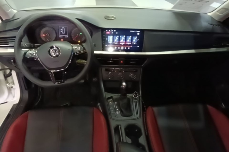 Volkswagen Lavida 2019 car image #10