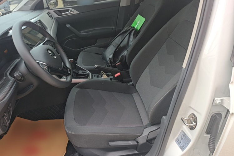 Volkswagen Polo 2023 car image #15