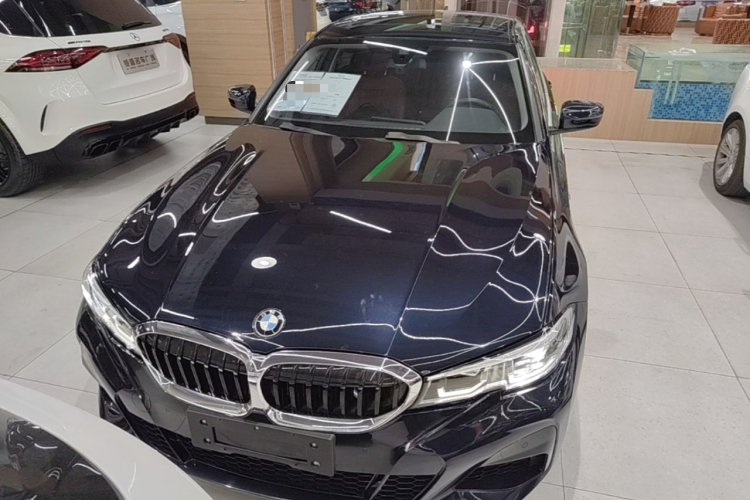 BMW 3 Series 2021 #3 BMW 3 Series 2021 car image #3