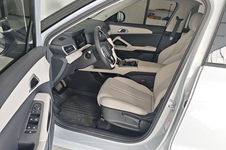 BYD YuanUP 2025 #16 BYD YuanUP 2025 car image #16