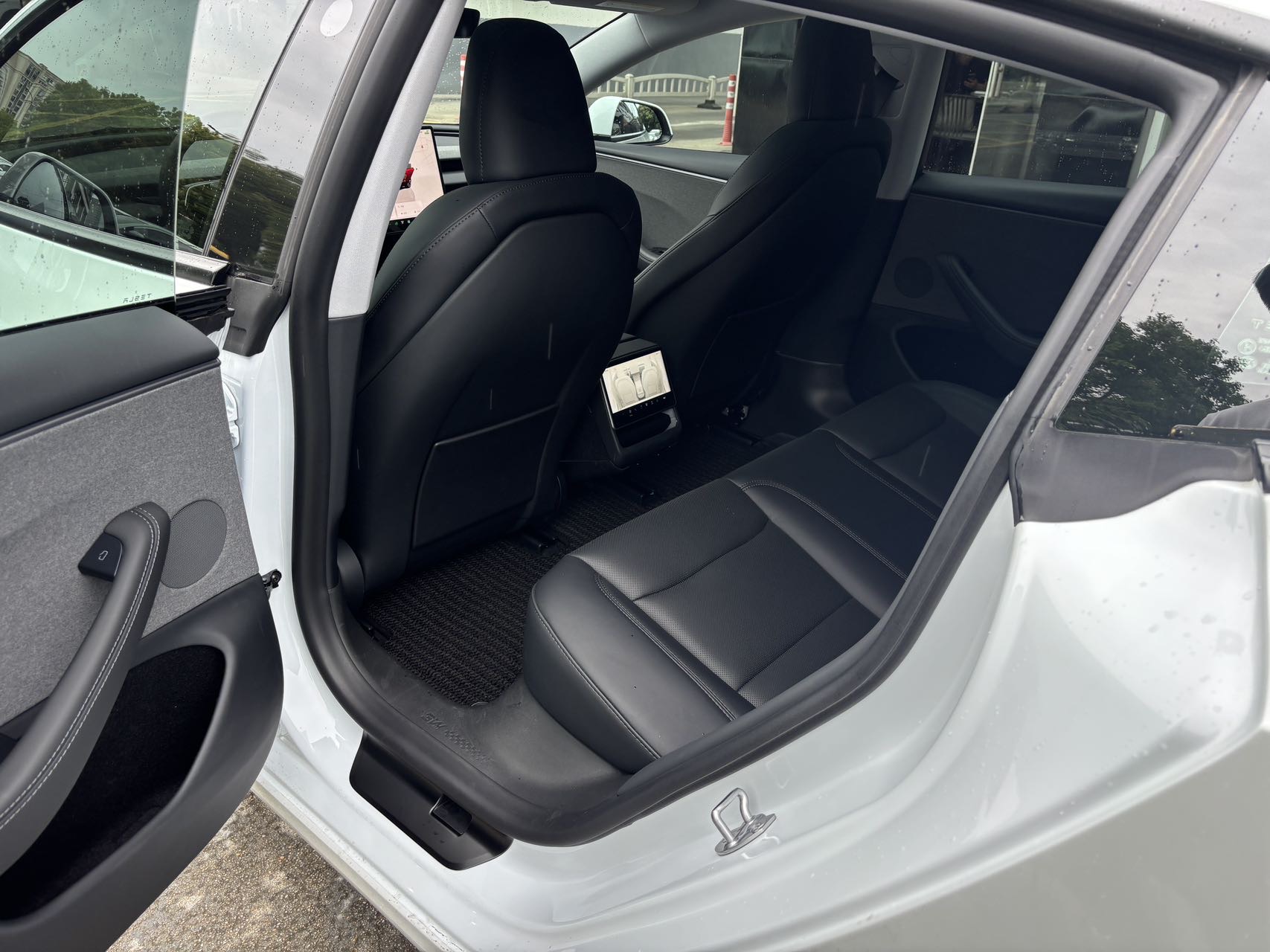 Tesla Model 3 2025 #5 Tesla Model 3 2025 car image #5