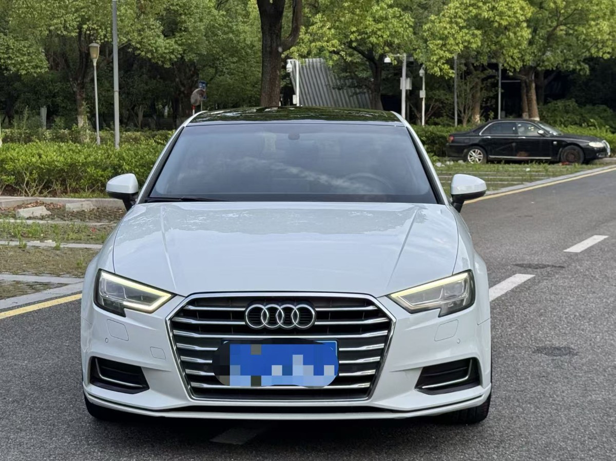 Audi A3 2017 immagine di auto #3