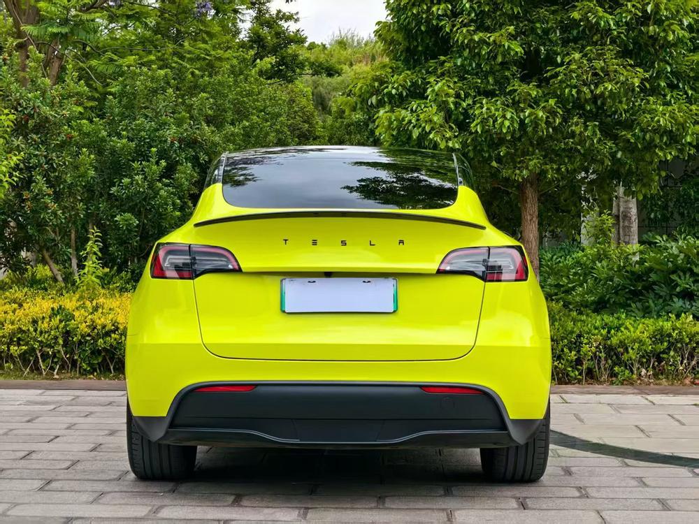 Tesla Model Y 2024 car image #5