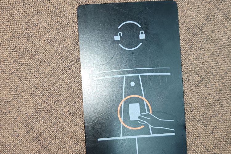Tesla Model 3 2021 car image #9