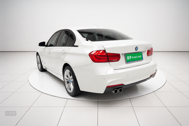 BMW 3 Series 2019 car image #5