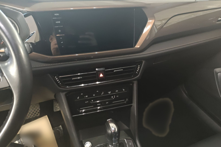Volkswagen Tharu 2021 image de voiture #13