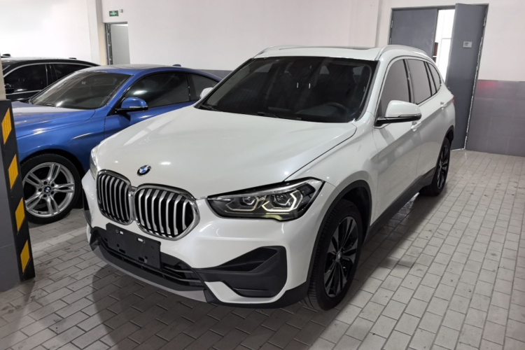 BMW X1 2020 #2 BMW X1 2020 car image #2