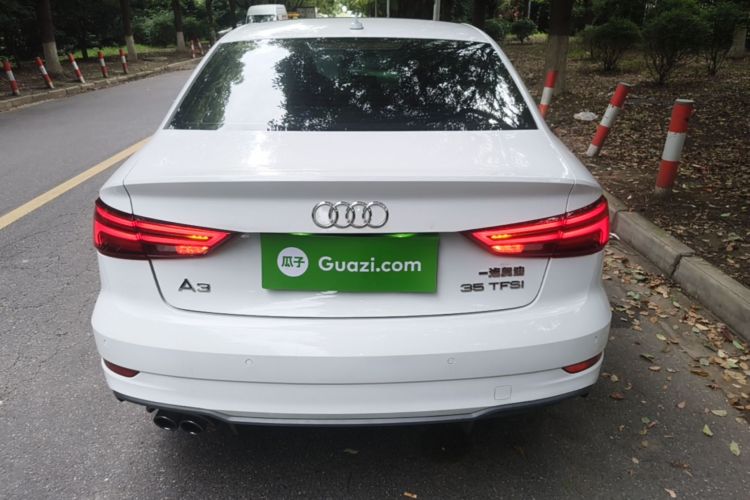 Audi A3 2018 car image #4