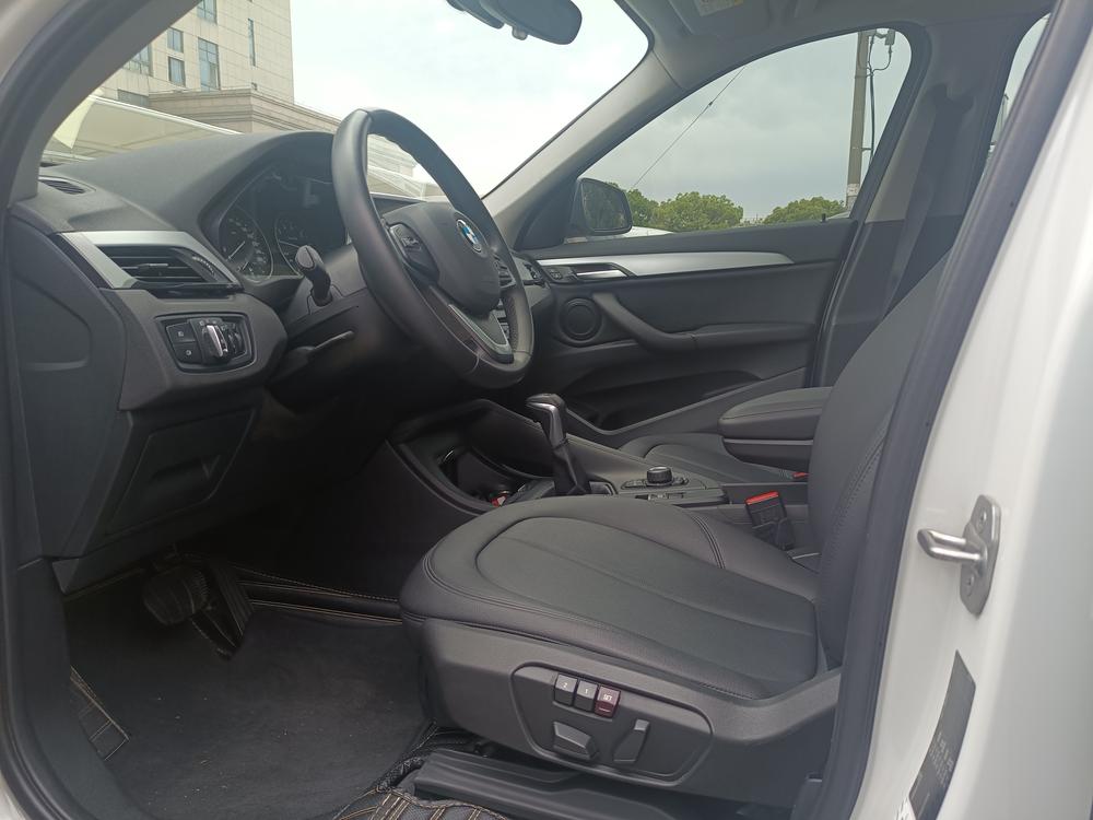 BMW X1 2016 car image #10