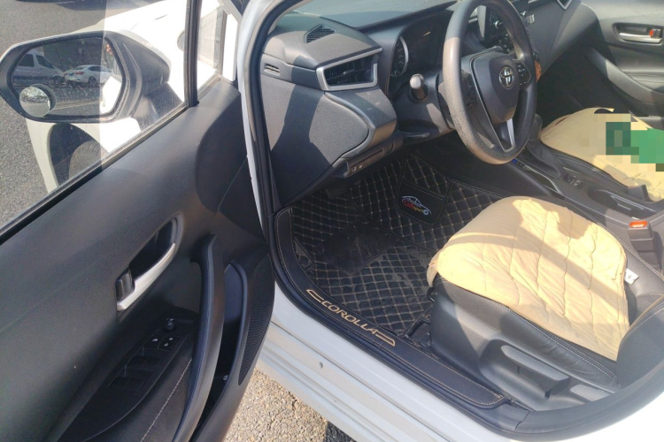 Toyota Corolla 2019 #9 Toyota Corolla 2019 car image #9