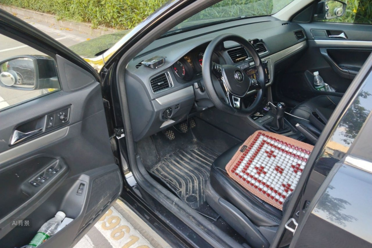 Volkswagen Lavida 2015 car image #18