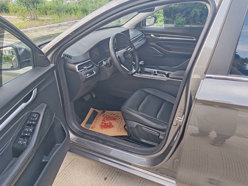 GEELY Emgrand 2022 car image #4