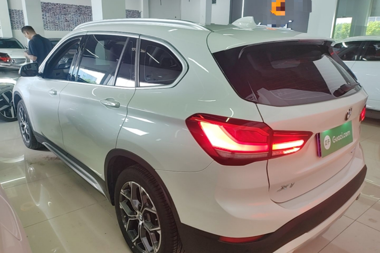 BMW X1 2021 #5 BMW X1 2021 car image #5