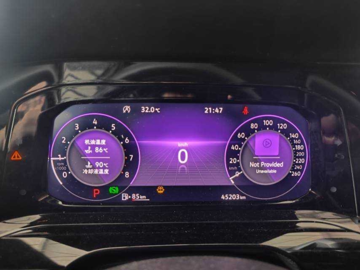 Volkswagen Golf 2022 car image #3