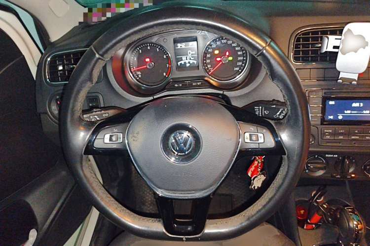 Volkswagen Polo 2016 #11 Volkswagen Polo 2016 car image #11
