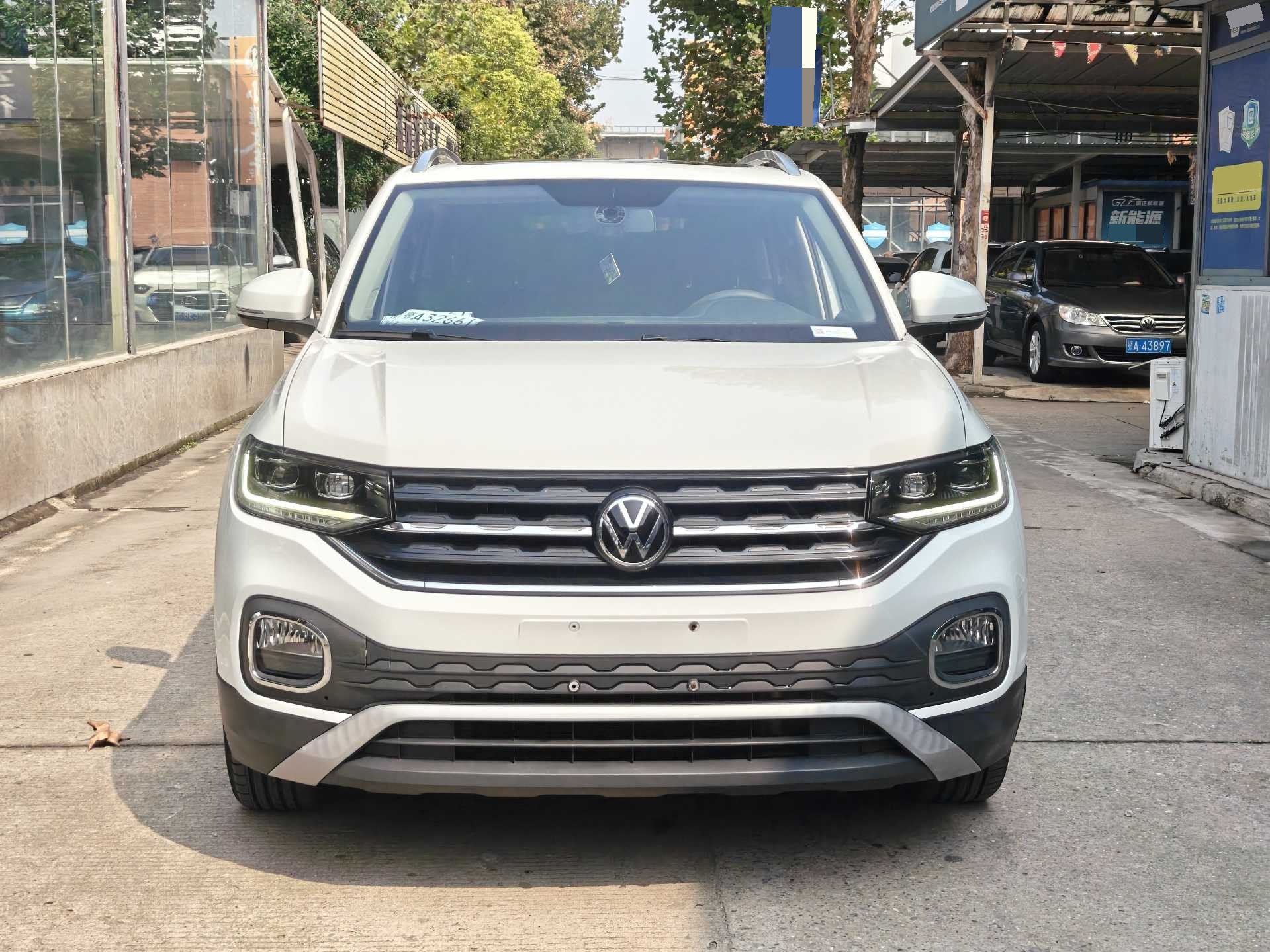 Volkswagen Tacqua 2021 #2 Volkswagen Tacqua 2021 صورة سيارة #2