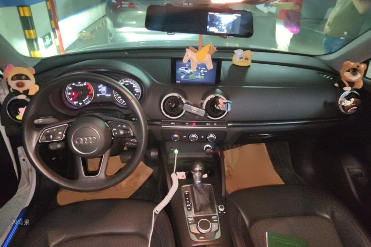 Audi A3 2020 car image #11