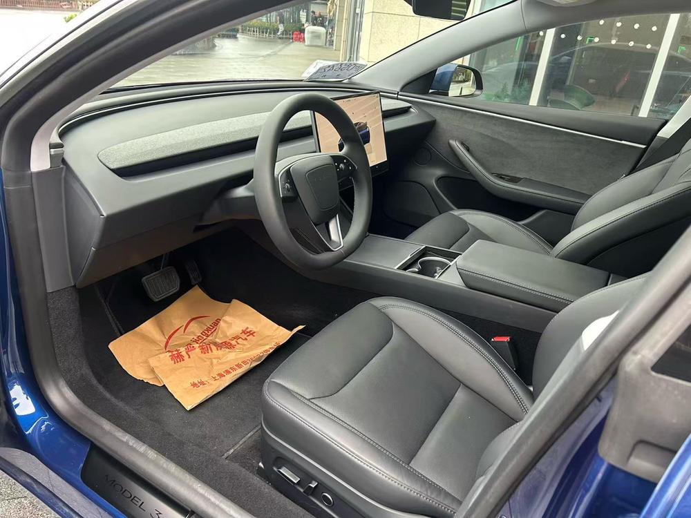 Tesla Model 3 2024 #8 Tesla Model 3 2024 car image #8