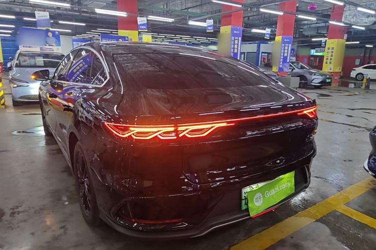 BYD Han 2025 #5 BYD Han 2025 car image #5