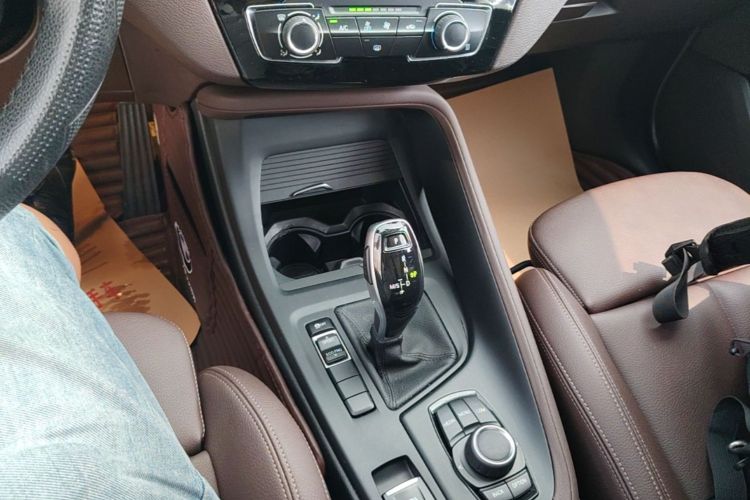 BMW X1 2020 car image #22