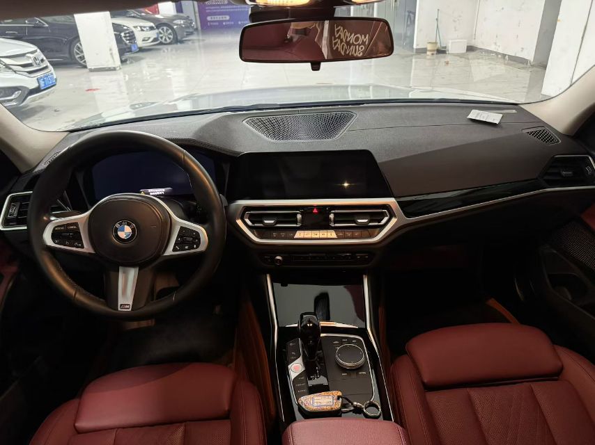 BMW 3 Series 2022 car image #5
