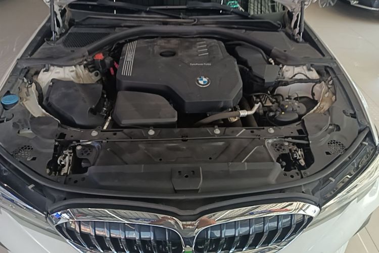 BMW 3 Series 2021 #22 BMW 3 Series 2021 car image #22