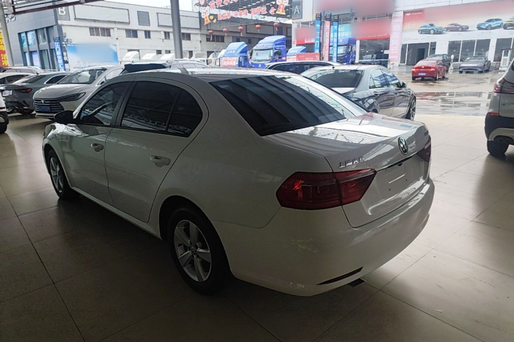 Volkswagen Lavida 2015 car image #5