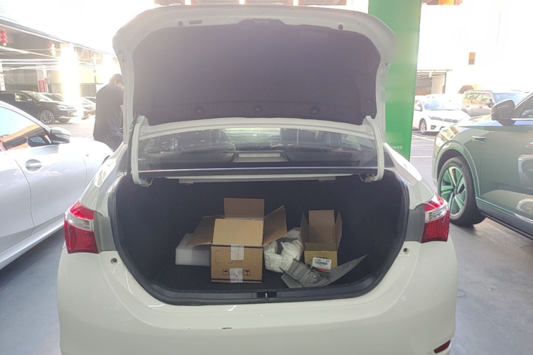 Toyota Corolla 2017 car image #29