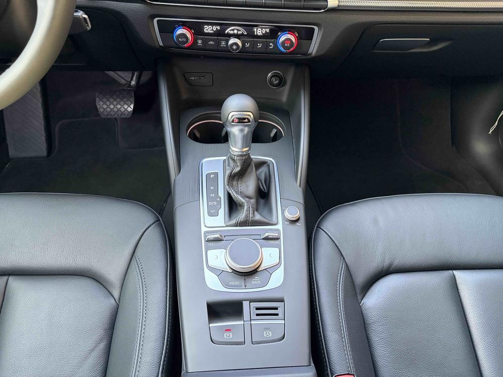 Audi A3 2017 imagen de coche #9