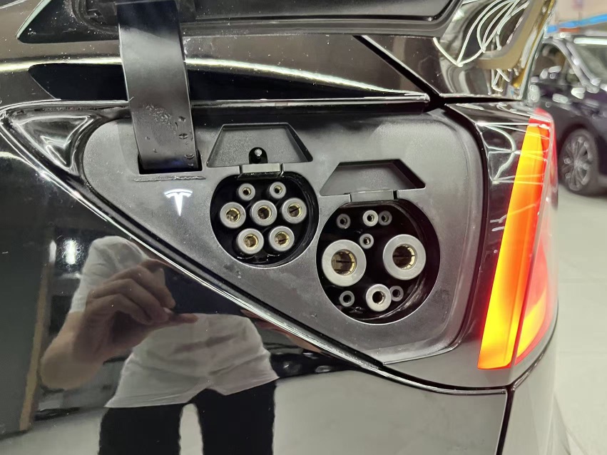 Tesla Model Y 2022 #16 Tesla Model Y 2022 car image #16