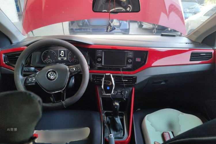 Volkswagen Polo 2019 car image #11