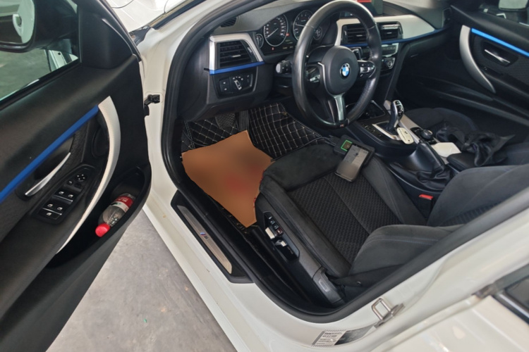 BMW 3 Series 2018 #16 BMW 3 Series 2018 car image #16