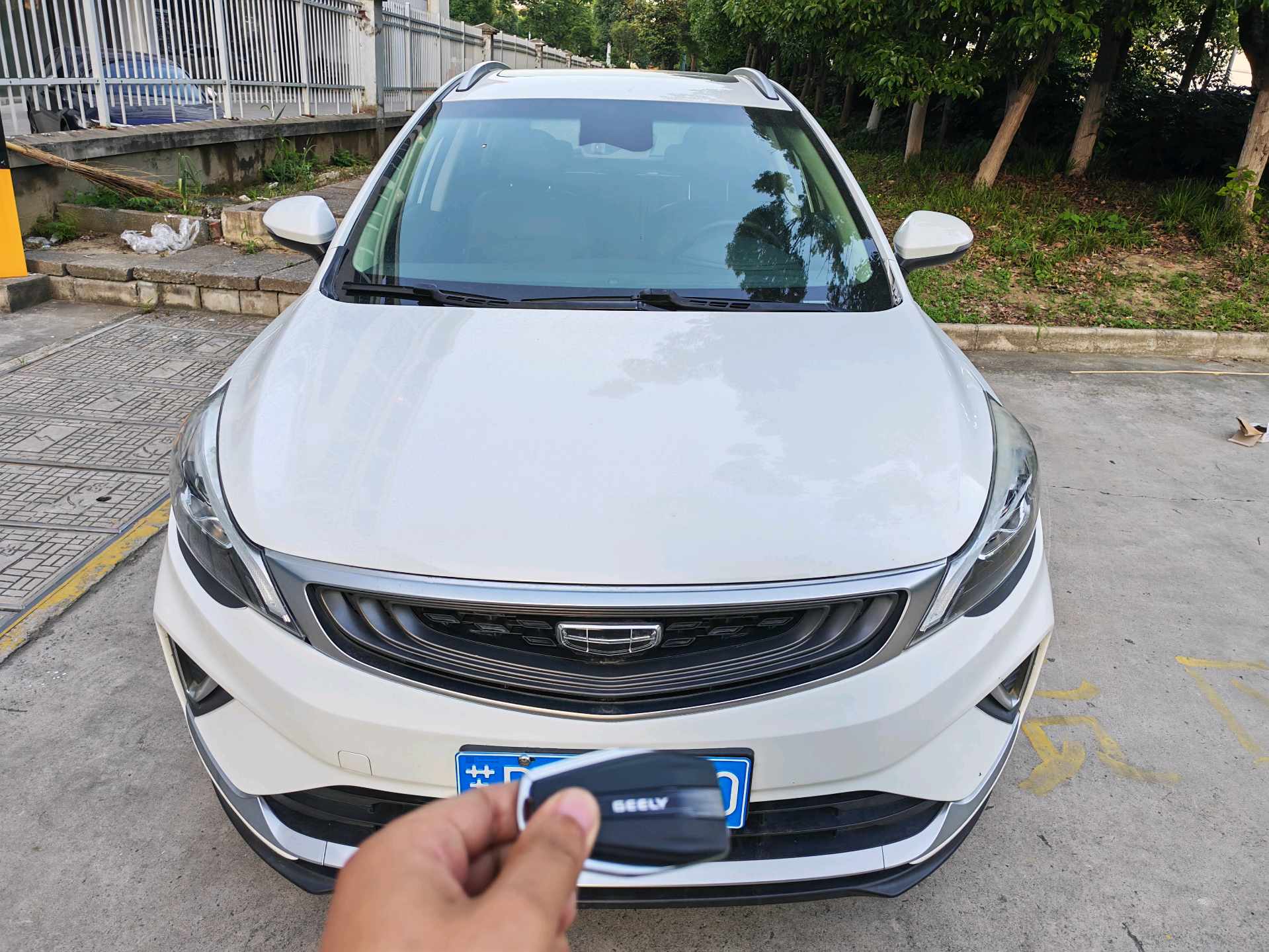 GEELY Emgrand GS 2020 صورة سيارة #2