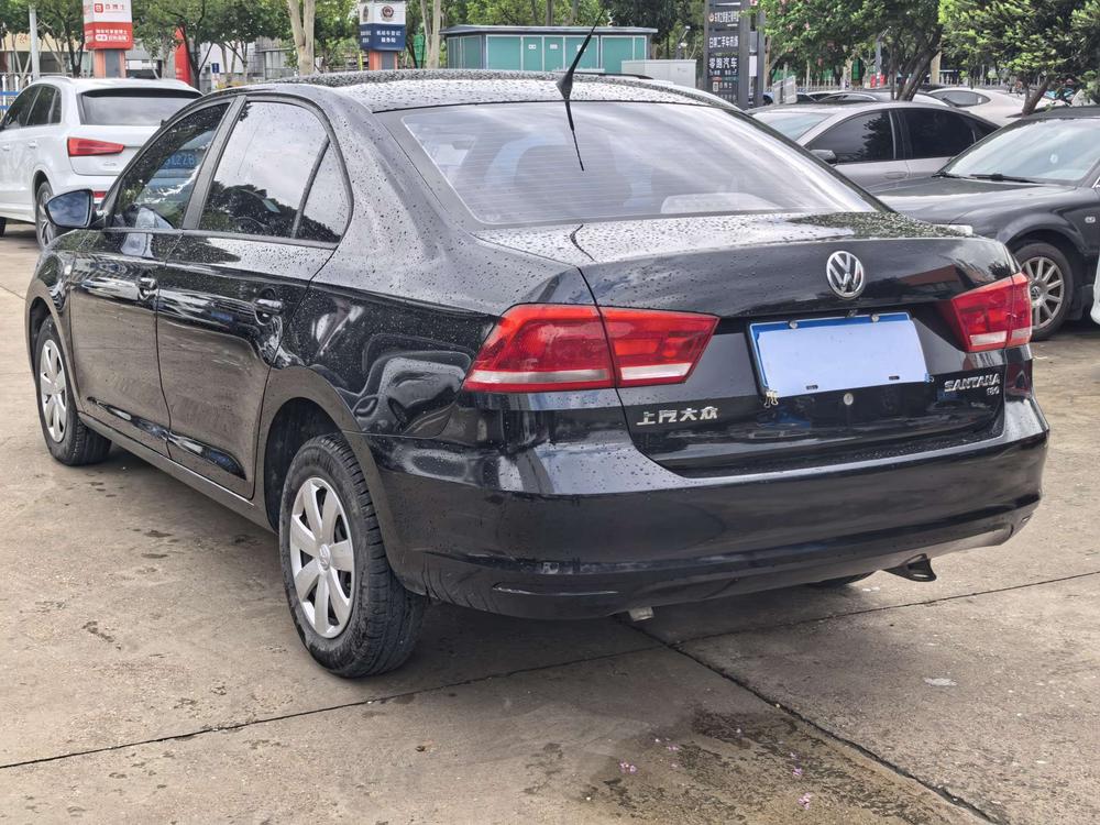 Volkswagen Santana 2016 car image #3