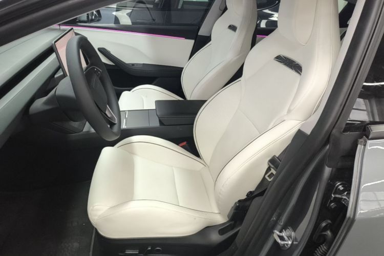 Tesla Model 3 2024 #15 Tesla Model 3 2024 car image #15